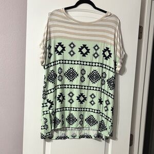 LuLaRoe Geometric Print Top - Black and Cream
